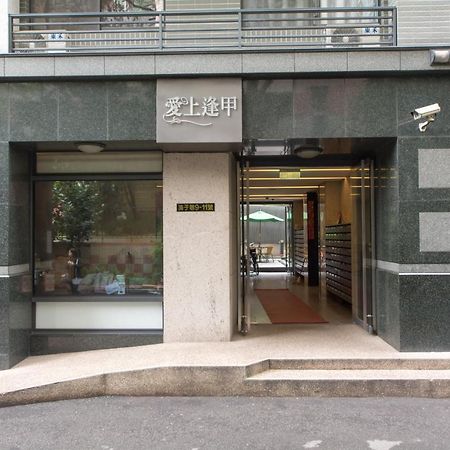 Feng Jia Homestay Taichung Exterior foto